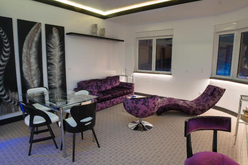 Andromeda Downtown Suites Athènes Extérieur photo