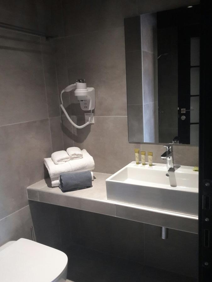 Andromeda Downtown Suites Athènes Extérieur photo