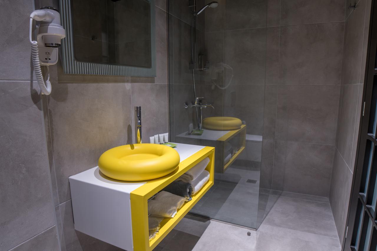 Andromeda Downtown Suites Athènes Extérieur photo