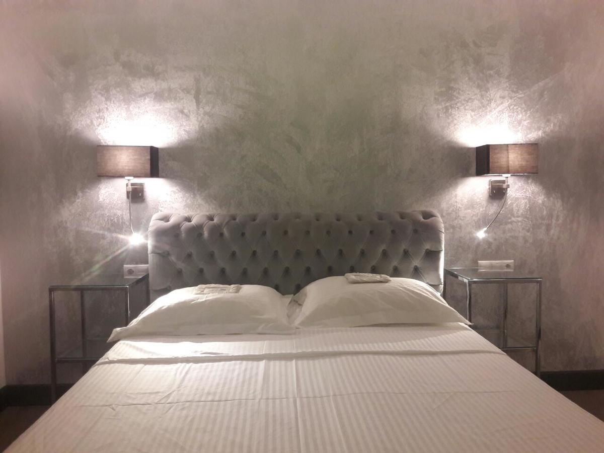 Andromeda Downtown Suites Athènes Extérieur photo