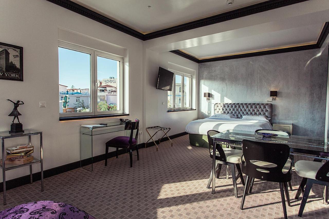Andromeda Downtown Suites Athènes Extérieur photo